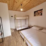 Tony's Terrace Bed & Breakfast Gjirokastër