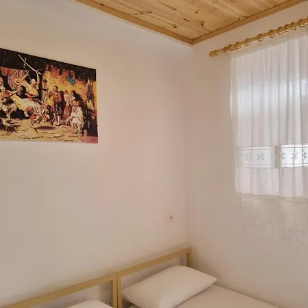 Tony's Terrace Nocleg ze śniadaniem Gjirokastra