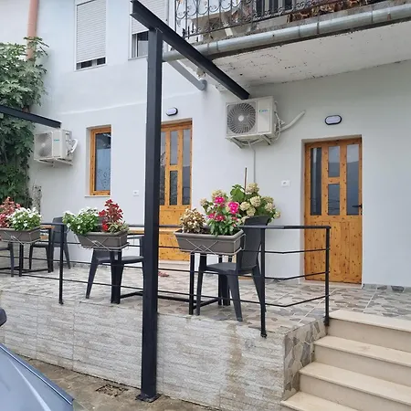 Tony's Terrace