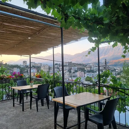 Tony's Terrace Bed & Breakfast