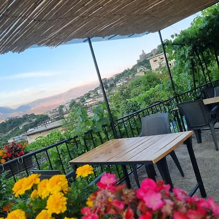 Bed & Breakfast Tony's Terrace *