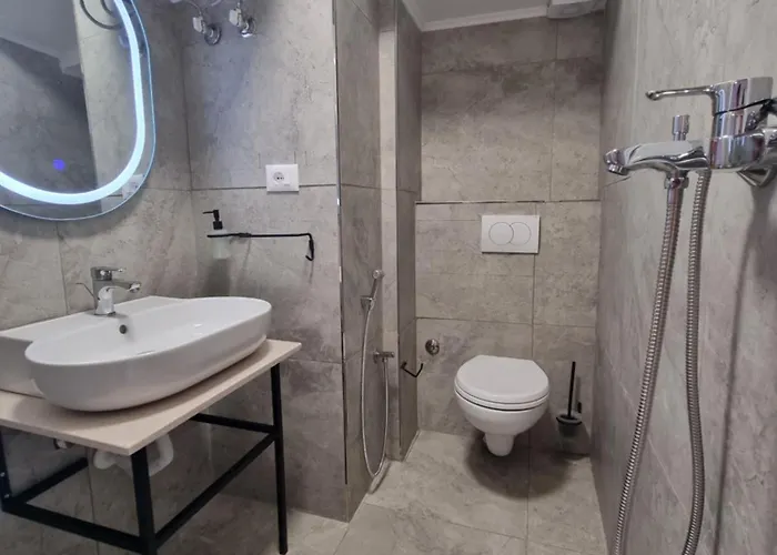 Tony's Terrace Bed & Breakfast